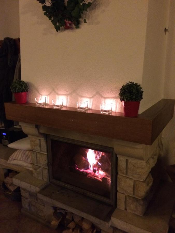 Sklep U Hrabalu Aparthotel Hustopeče Kültér fotó